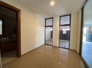 Casa en venta calle Playa Tecolutla colonia Militar Marte Iztacalco CDMX